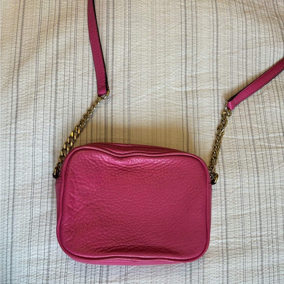 Micheal Kors Purse - Picture 3 of 8